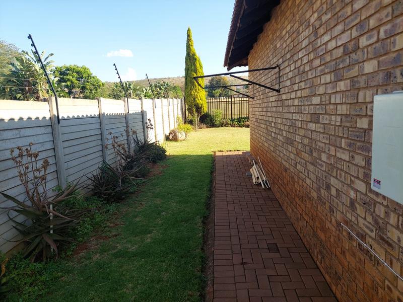 6 Bedroom Property for Sale in Strydfontein and surrounds Gauteng
