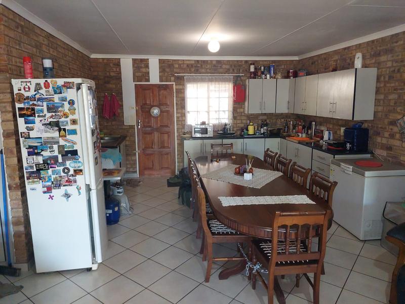 6 Bedroom Property for Sale in Strydfontein and surrounds Gauteng