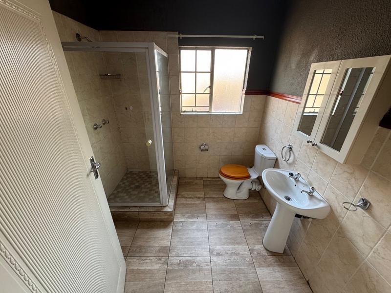 3 Bedroom Property for Sale in Annlin Gauteng