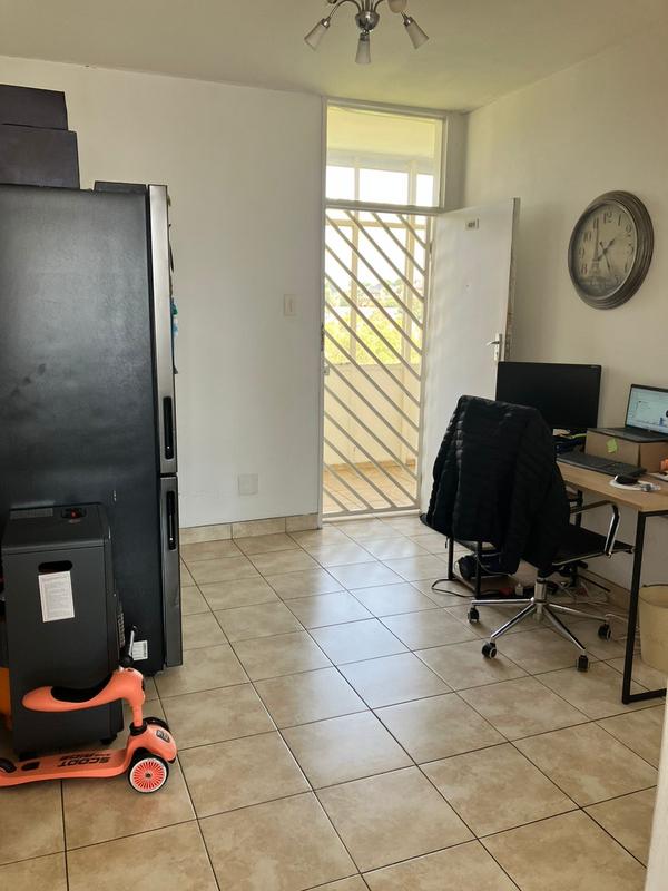 To Let 2 Bedroom Property for Rent in Bedford Gardens Gauteng