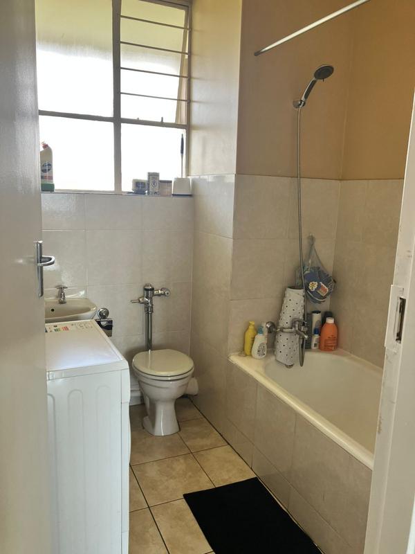 To Let 2 Bedroom Property for Rent in Bedford Gardens Gauteng
