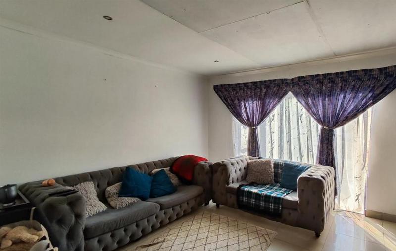 4 Bedroom Property for Sale in Terenure Gauteng