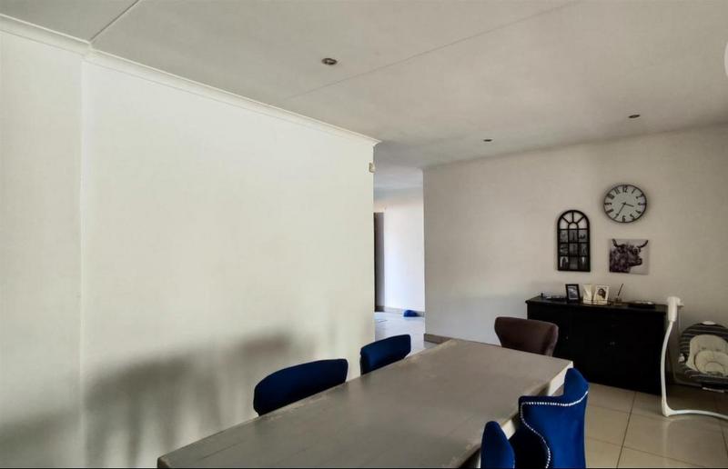 4 Bedroom Property for Sale in Terenure Gauteng