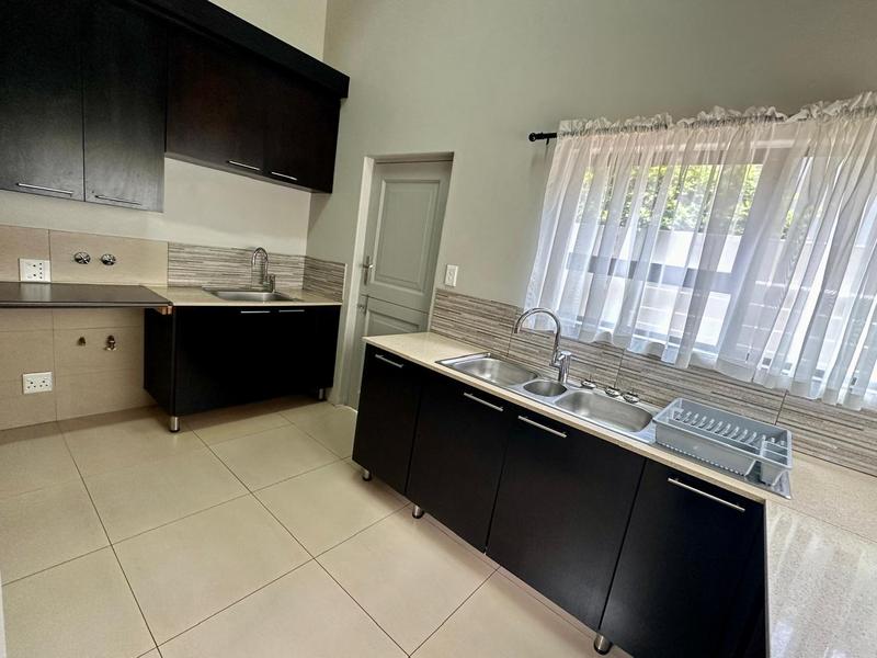 To Let 4 Bedroom Property for Rent in Midstream Estate Gauteng