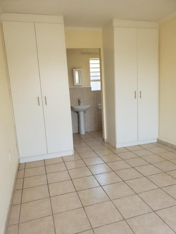 To Let 3 Bedroom Property for Rent in Wilgeheuwel Gauteng