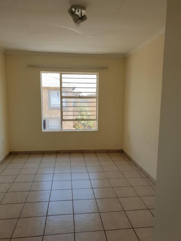 To Let 3 Bedroom Property for Rent in Wilgeheuwel Gauteng