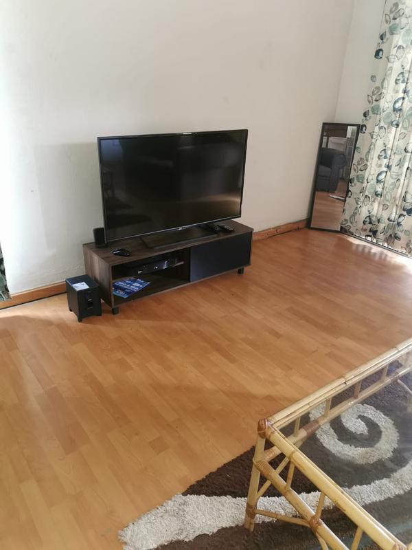 To Let 4 Bedroom Property for Rent in Croydon Gauteng