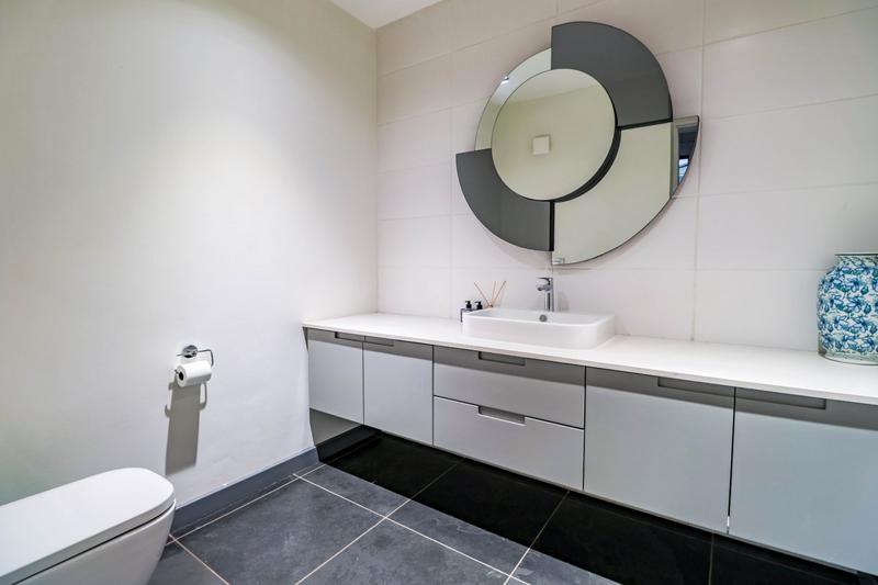 4 Bedroom Property for Sale in Copperleaf Estate Gauteng
