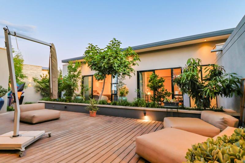 4 Bedroom Property for Sale in Copperleaf Estate Gauteng