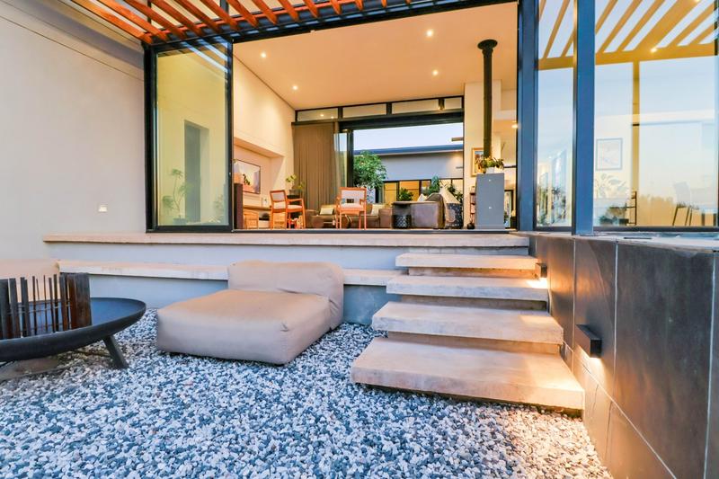 4 Bedroom Property for Sale in Copperleaf Estate Gauteng