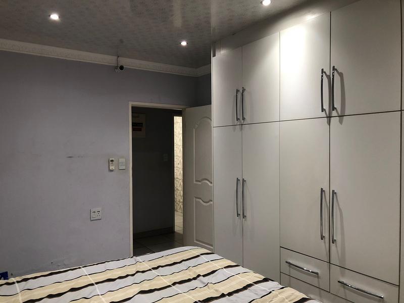4 Bedroom Property for Sale in Strubensvallei Gauteng