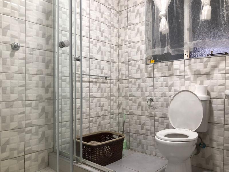 4 Bedroom Property for Sale in Strubensvallei Gauteng