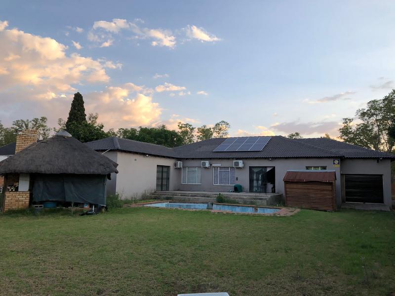 4 Bedroom Property for Sale in Strubensvallei Gauteng