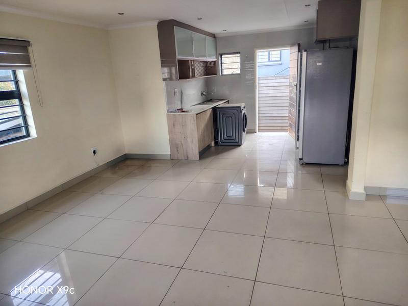 2 Bedroom Property for Sale in Mindalore Gauteng