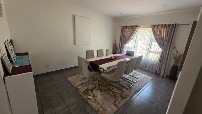 4 Bedroom Property for Sale in Montana Tuine Gauteng
