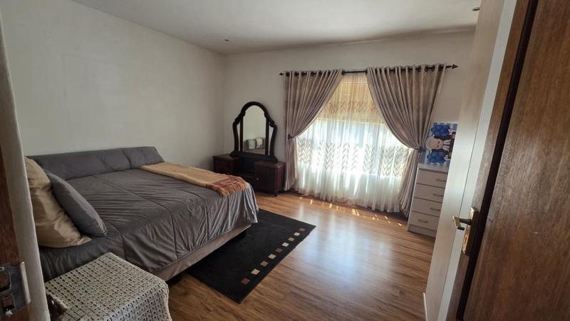 4 Bedroom Property for Sale in Montana Tuine Gauteng