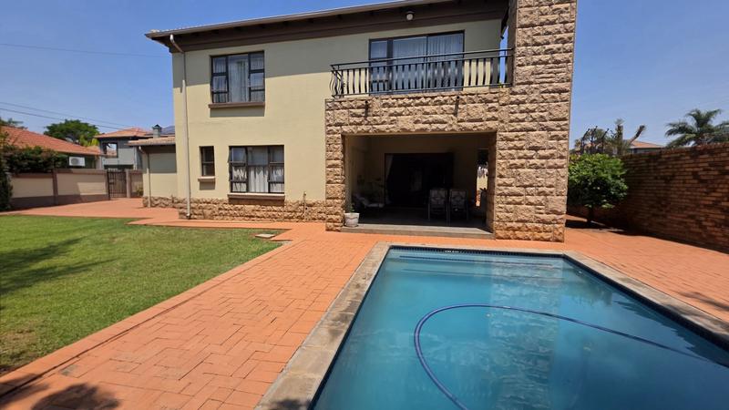 4 Bedroom Property for Sale in Montana Tuine Gauteng