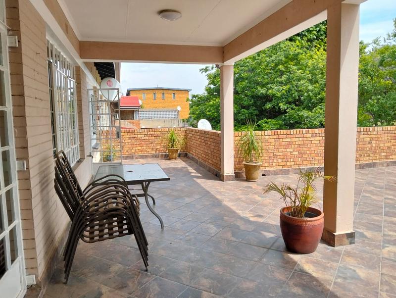 4 Bedroom Property for Sale in Randhart Gauteng