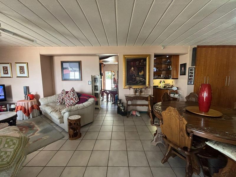 3 Bedroom Property for Sale in Constantia Kloof Gauteng