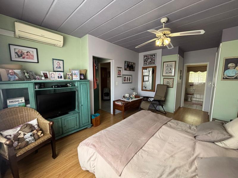 3 Bedroom Property for Sale in Constantia Kloof Gauteng