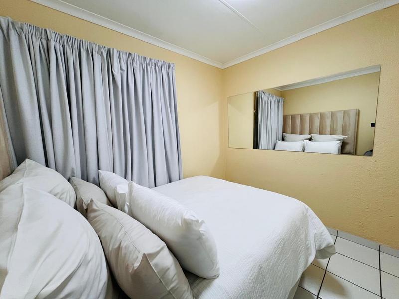 To Let 1 Bedroom Property for Rent in Birch Acres Gauteng