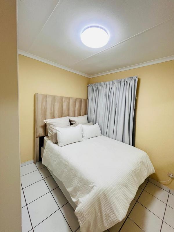 To Let 1 Bedroom Property for Rent in Birch Acres Gauteng