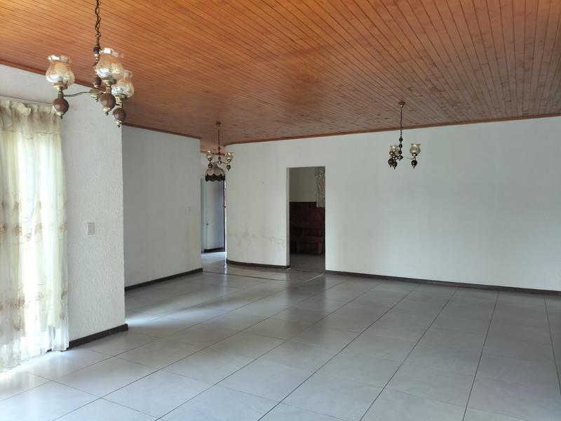 To Let 4 Bedroom Property for Rent in Birchleigh North Gauteng