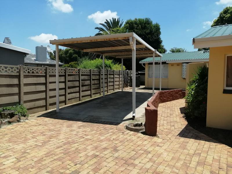 To Let 1 Bedroom Property for Rent in Bonaero Park Gauteng