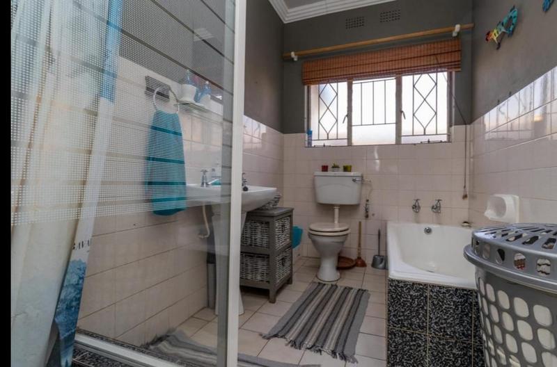 2 Bedroom Property for Sale in Bonaero Park Gauteng