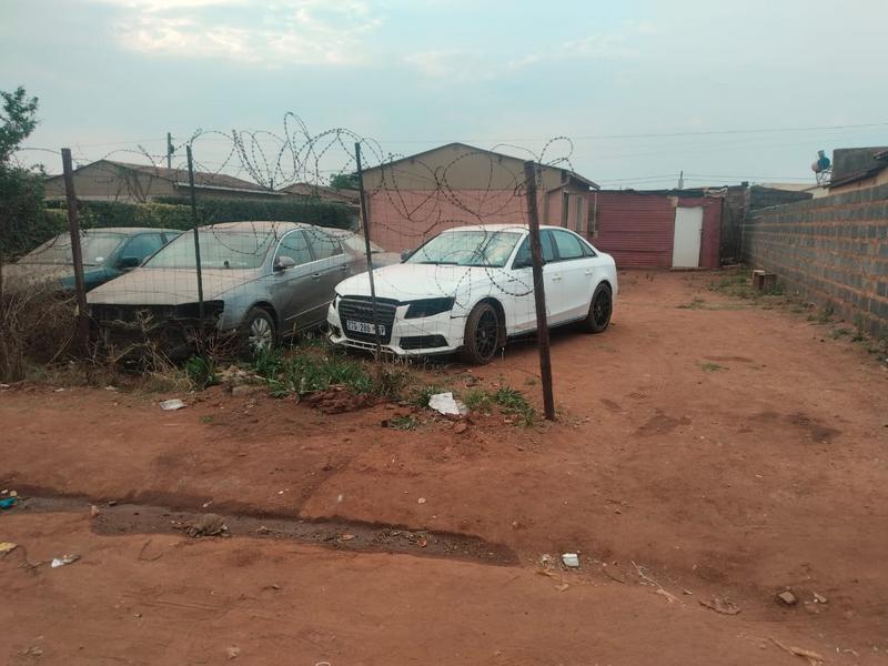 2 Bedroom Property for Sale in Mapleton A H Gauteng