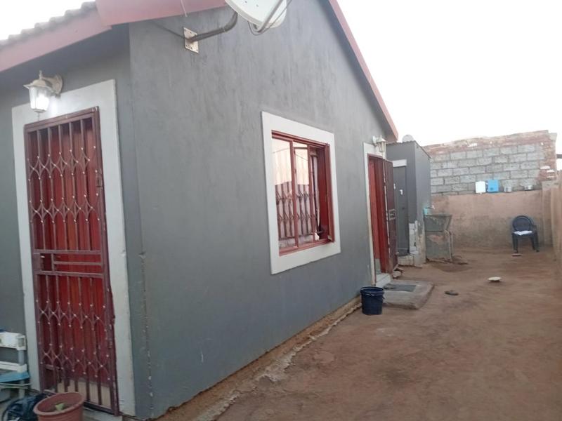 2 Bedroom Property for Sale in Palm Ridge Gauteng