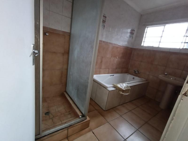 To Let 2 Bedroom Property for Rent in Dunnottar Gauteng