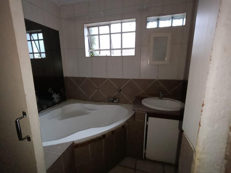 To Let 2 Bedroom Property for Rent in Dunnottar Gauteng