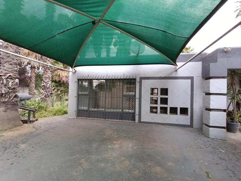 To Let 2 Bedroom Property for Rent in Dunnottar Gauteng