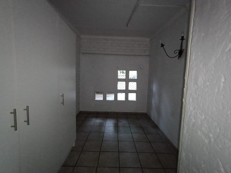 To Let 2 Bedroom Property for Rent in Dunnottar Gauteng