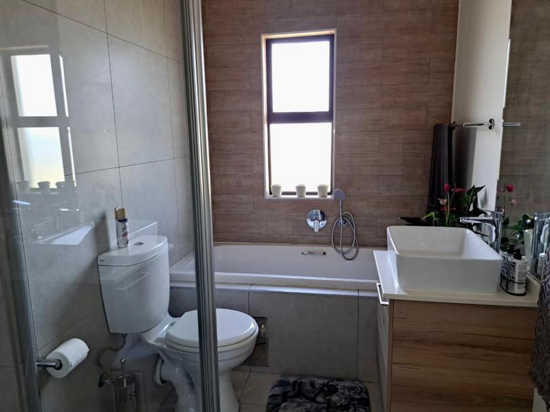 To Let 2 Bedroom Property for Rent in Golden Fields Estate Gauteng