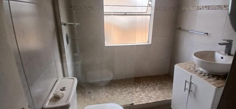 3 Bedroom Property for Sale in Honeydew Gauteng