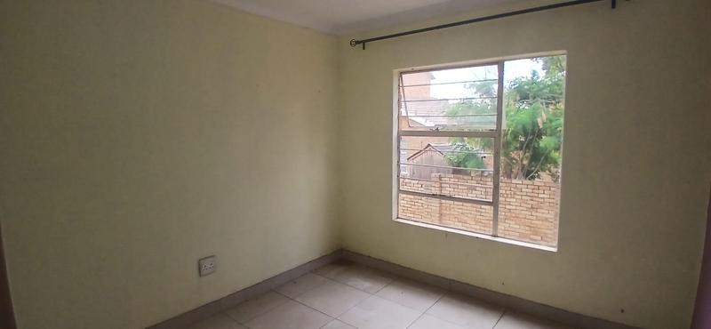 3 Bedroom Property for Sale in Honeydew Gauteng