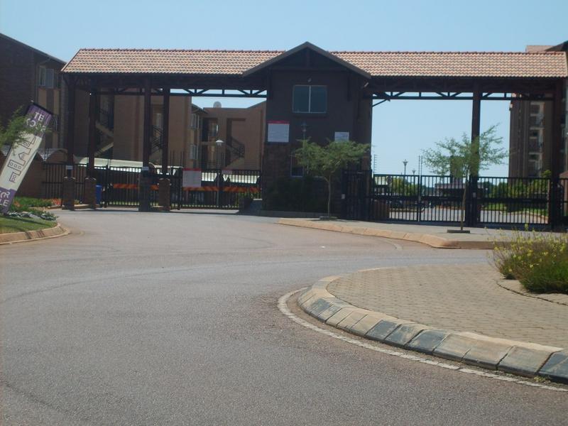 2 Bedroom Property for Sale in Annlin-wes Gauteng