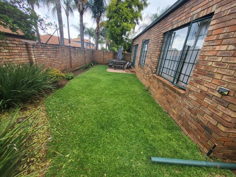 3 Bedroom Property for Sale in Bougainvillea Estate Gauteng