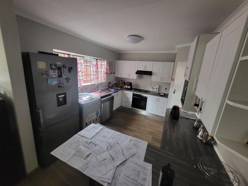 3 Bedroom Property for Sale in Bougainvillea Estate Gauteng