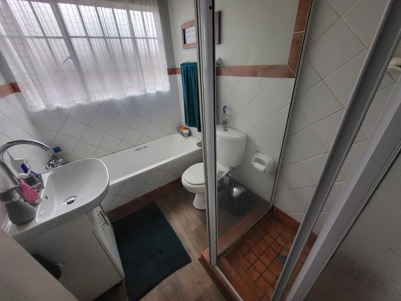 3 Bedroom Property for Sale in Bougainvillea Estate Gauteng
