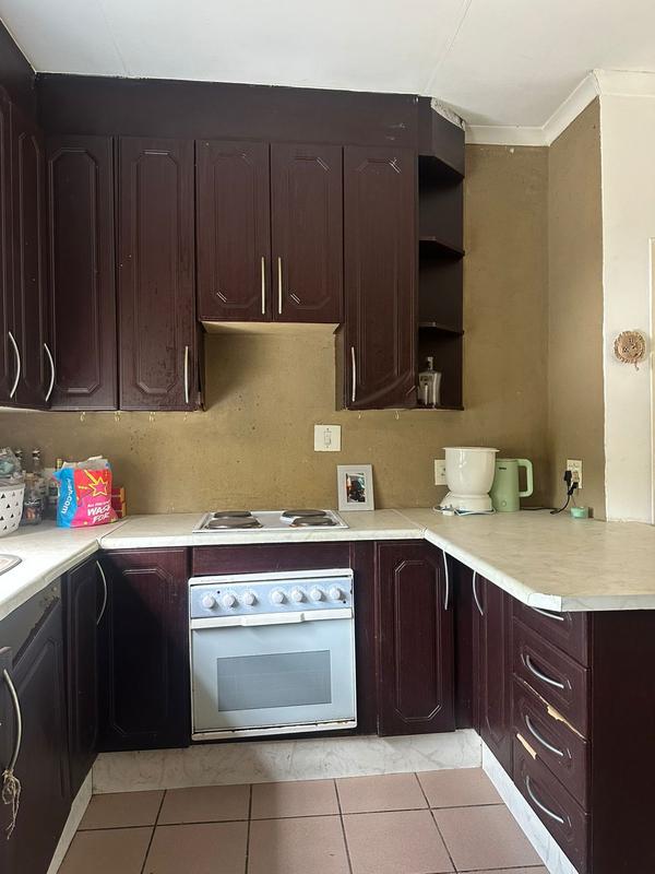 To Let 2 Bedroom Property for Rent in Randburg Central Gauteng