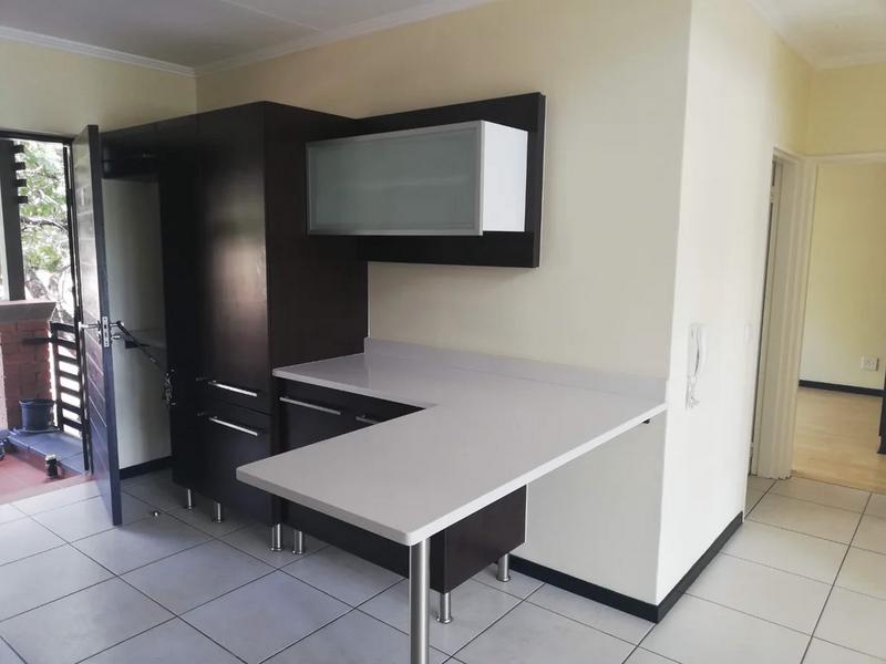 2 Bedroom Property for Sale in Bassonia Gauteng