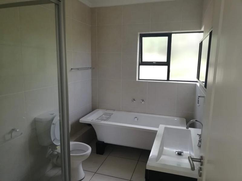 2 Bedroom Property for Sale in Bassonia Gauteng