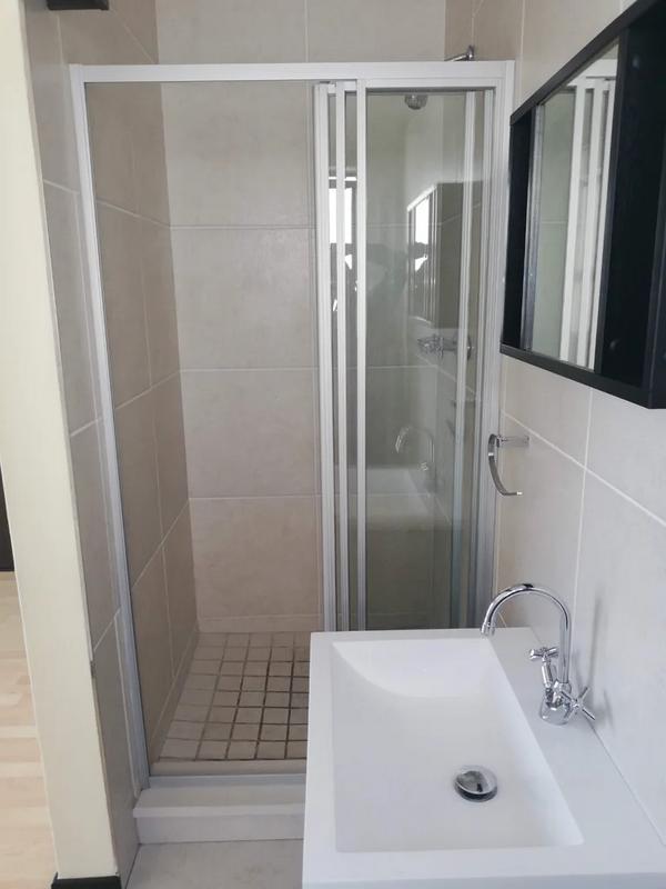 2 Bedroom Property for Sale in Bassonia Gauteng