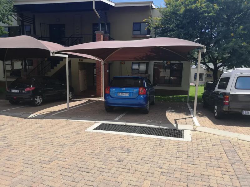2 Bedroom Property for Sale in Bassonia Gauteng