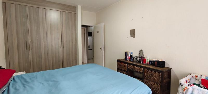 2 Bedroom Property for Sale in Goedeburg Gauteng
