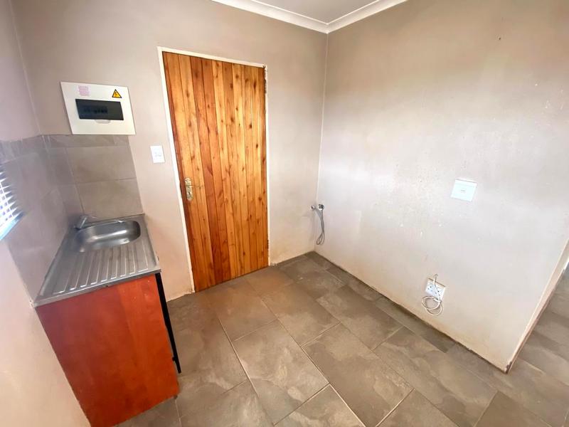 2 Bedroom Property for Sale in Toekomsrus Gauteng