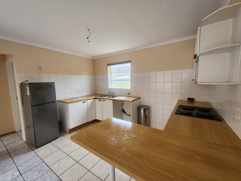 To Let 1 Bedroom Property for Rent in Roodekrans Gauteng